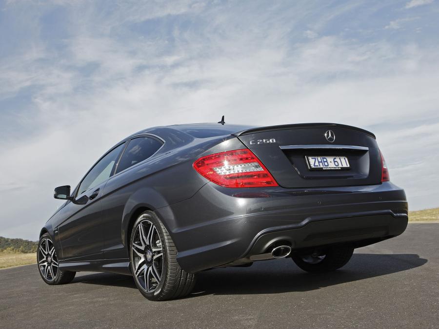  Mercedes-Benz C250 Coupe Sport 2012 года  (AU) (фото 11 из 13)